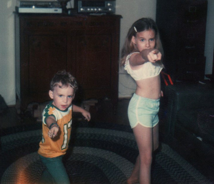 sibling hinshaw.jpg